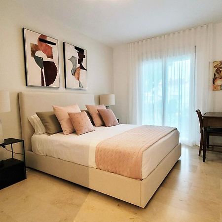 Apartment In El Presidente Beach Side New Golden Mile Εστεπόνα Εξωτερικό φωτογραφία