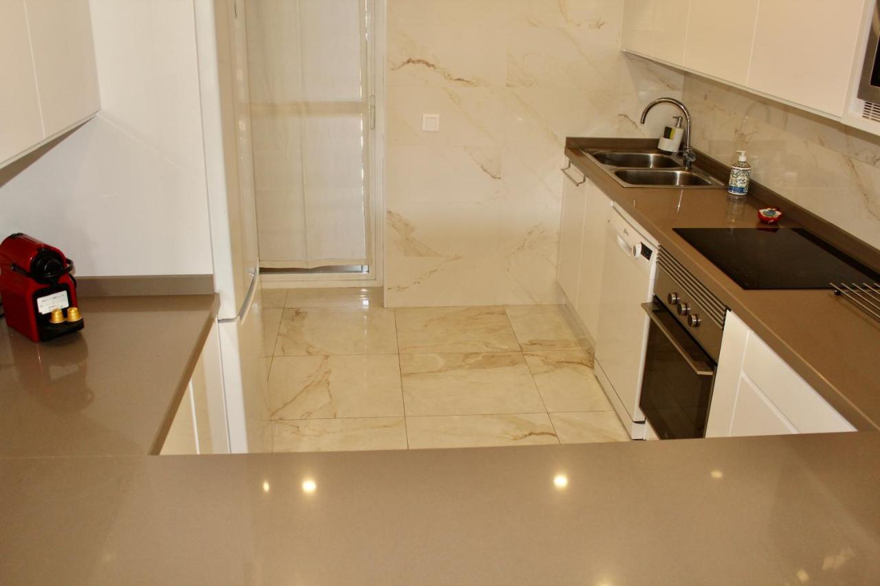 Apartment In El Presidente Beach Side New Golden Mile Εστεπόνα Εξωτερικό φωτογραφία