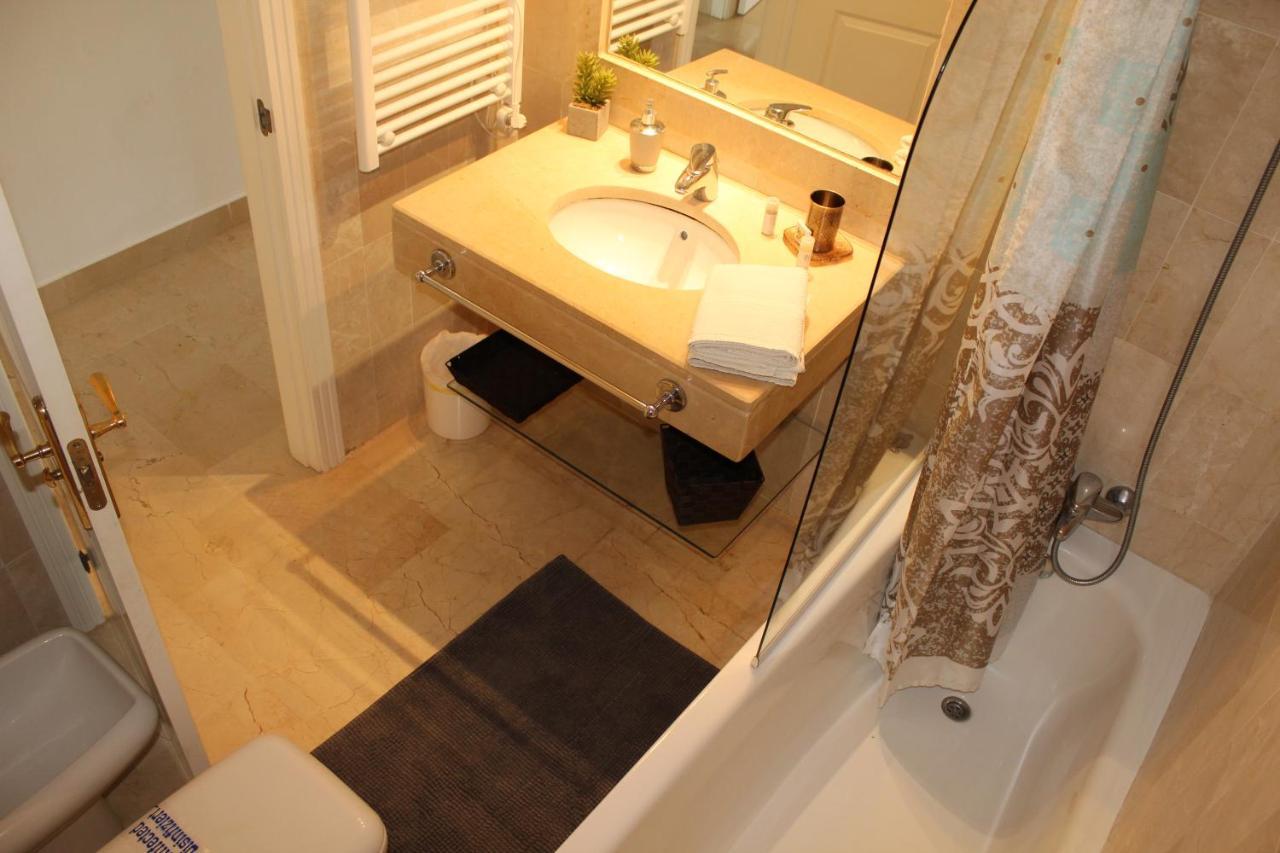 Apartment In El Presidente Beach Side New Golden Mile Εστεπόνα Εξωτερικό φωτογραφία
