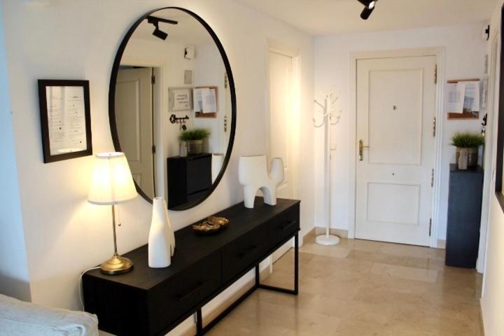 Apartment In El Presidente Beach Side New Golden Mile Εστεπόνα Εξωτερικό φωτογραφία