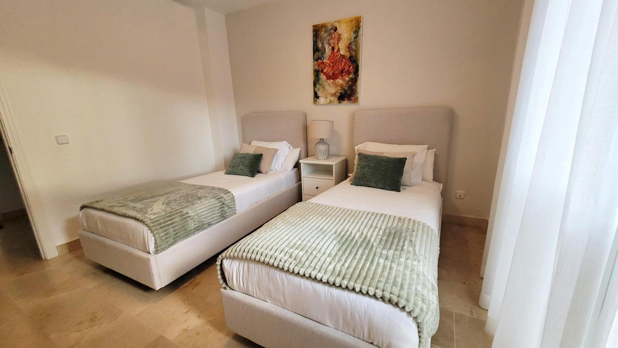 Apartment In El Presidente Beach Side New Golden Mile Εστεπόνα Εξωτερικό φωτογραφία
