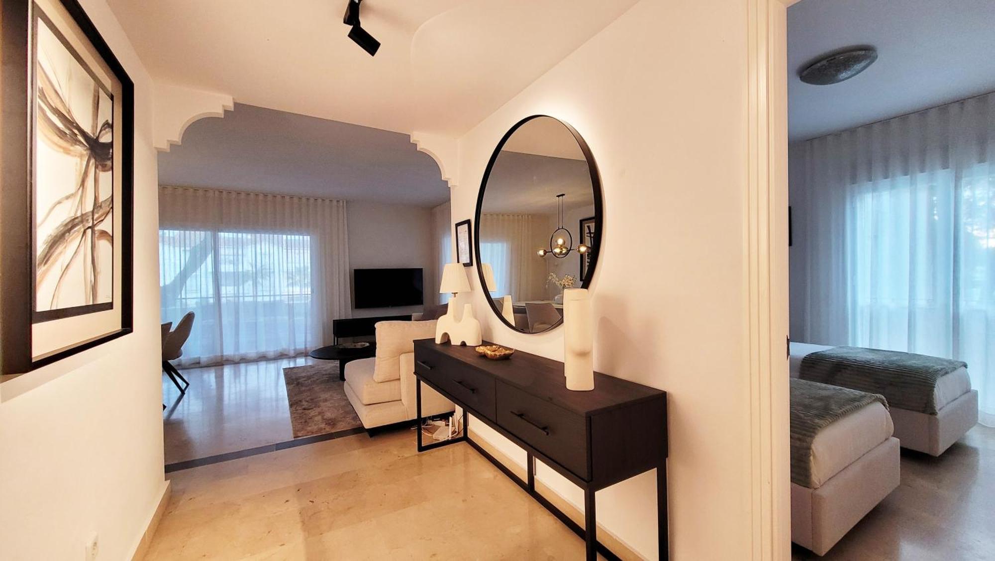 Apartment In El Presidente Beach Side New Golden Mile Εστεπόνα Εξωτερικό φωτογραφία