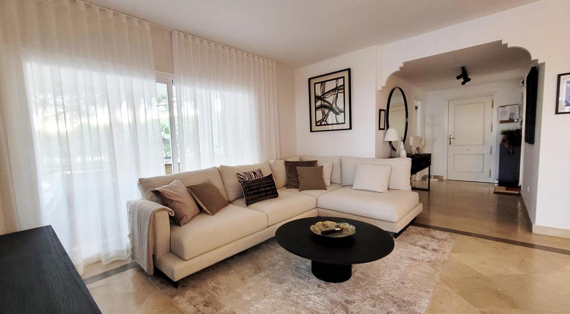 Apartment In El Presidente Beach Side New Golden Mile Εστεπόνα Εξωτερικό φωτογραφία