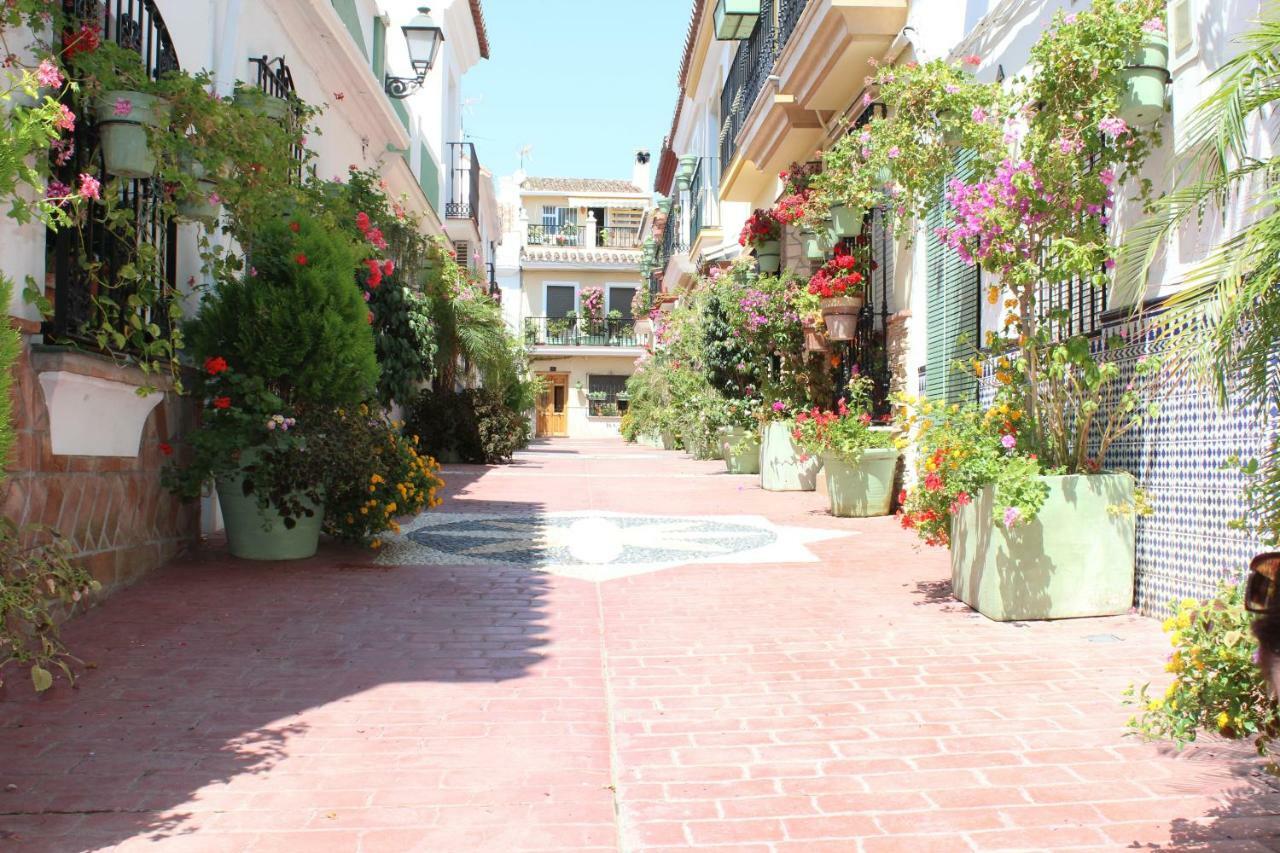 Apartment In El Presidente Beach Side New Golden Mile Εστεπόνα Εξωτερικό φωτογραφία
