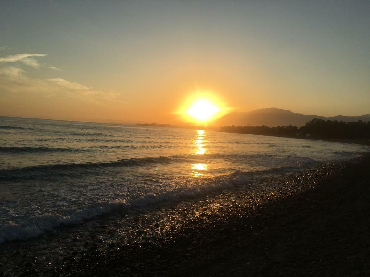 Apartment In El Presidente Beach Side New Golden Mile Εστεπόνα Εξωτερικό φωτογραφία